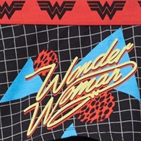 ♥️NWT VINTAGE TORRID WONDER WOMAN PANTY- HIGH RISE - BOYSHORT - PLUS SIZE - Picture 7 of 10